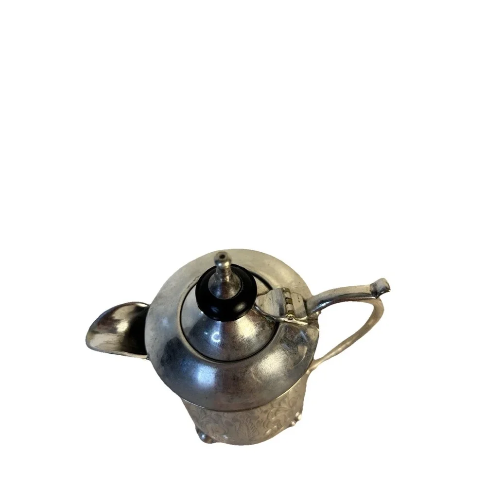 Silver Plated Vtg Creamer‎ Pitcher Detailed Design Traditional Collectible